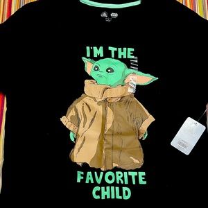 Disney black baby Yoda t shirt size large